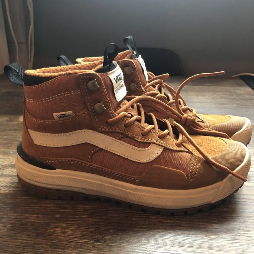 VANS ULTRARANGE EXO HI MTE